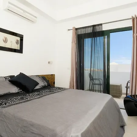Playa Blanca Sleeps 10 Pool Air Con Wifi *