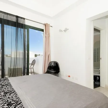 Playa Blanca Sleeps 10 Pool Air Con Wifi Villa Playa Blanca (Lanzarote)